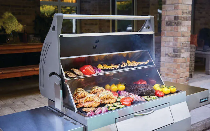 Обзор угольного гриля Napoleon для профессионалов.