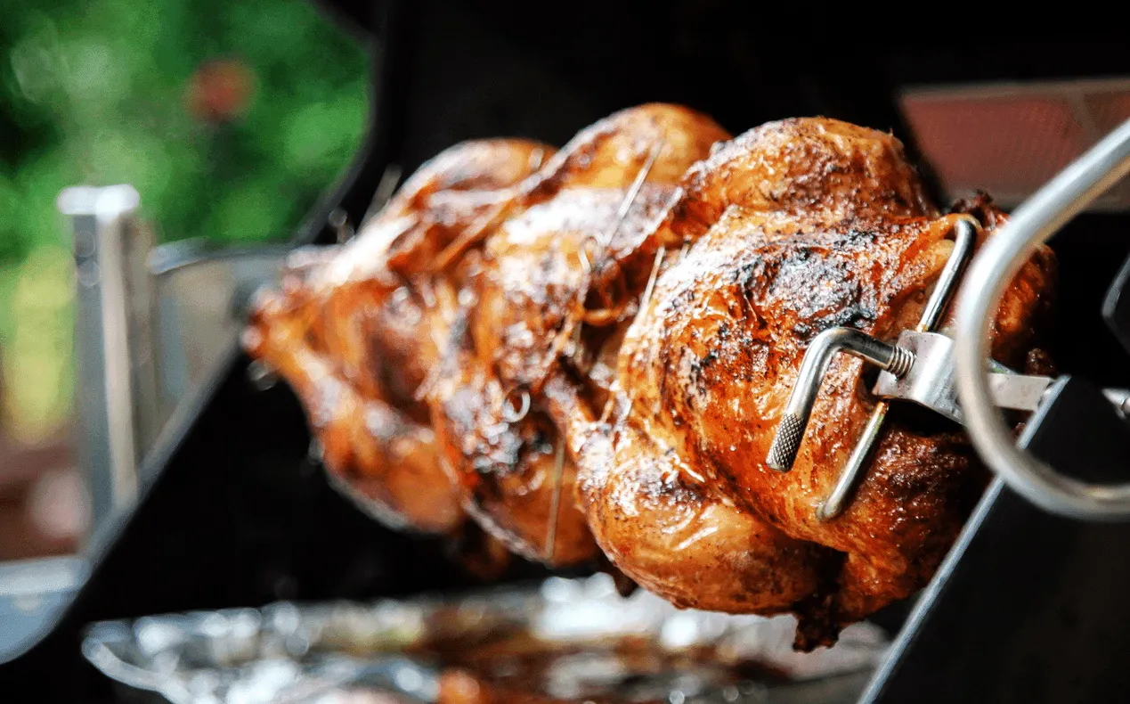 Как готовить в гриле на вертеле?