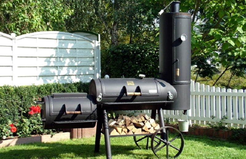 Выбор коптильни в магазине GRILLSHOP