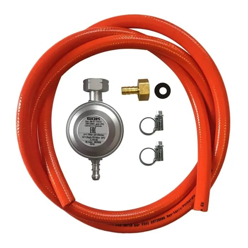 Набор для подключения оборудования к газовому баллону (редуктор 30 МБАР, шланг 80 см и штуцер)